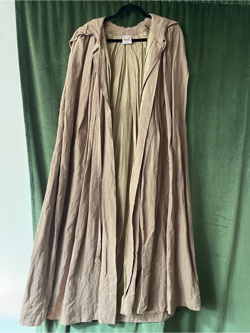 Linennaive PERFUMER linen cloak